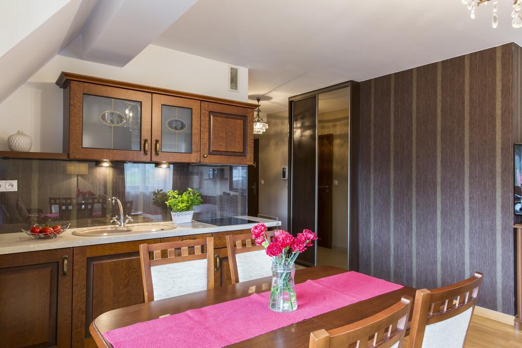 Udanypobyt Apartamenty Snowbird Kościelisko Exteriör bild