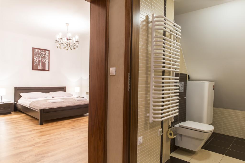 Udanypobyt Apartamenty Snowbird Kościelisko Exteriör bild