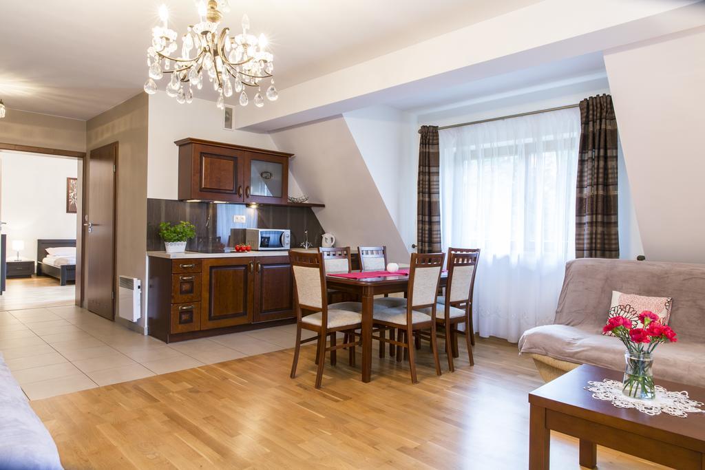Udanypobyt Apartamenty Snowbird Kościelisko Exteriör bild